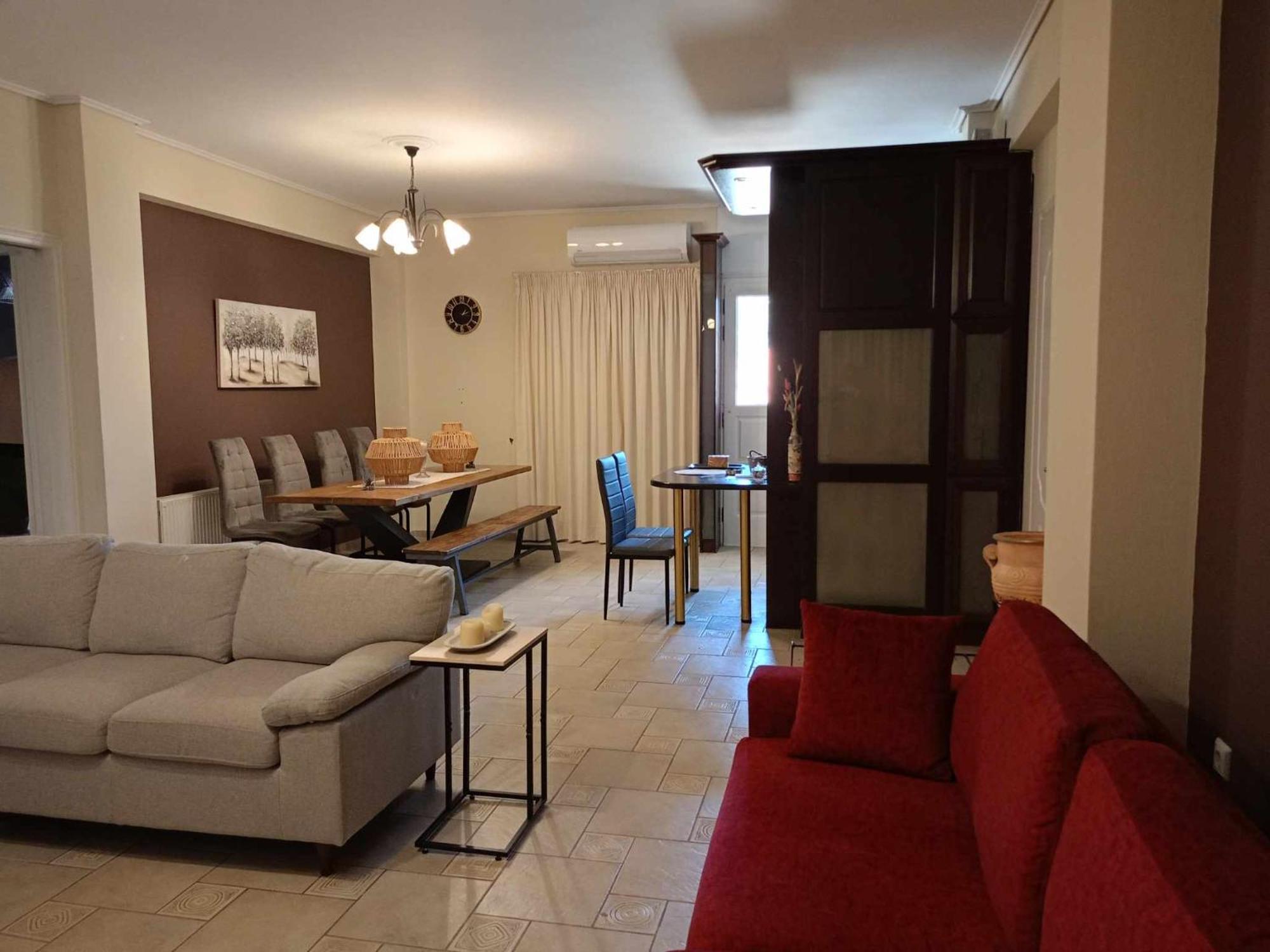 Comfortable Apartment In Kiato Ngoại thất bức ảnh